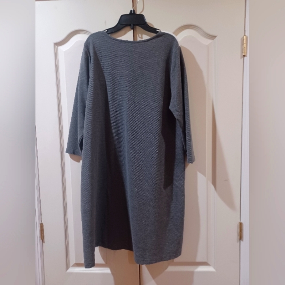 Modist dress - Picture 2 of 2